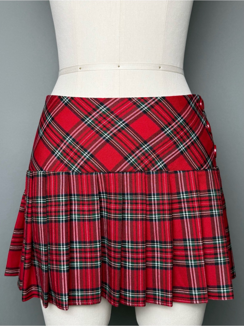 Vintage 90’s Red Plaid Pleated Mini Skirt 3